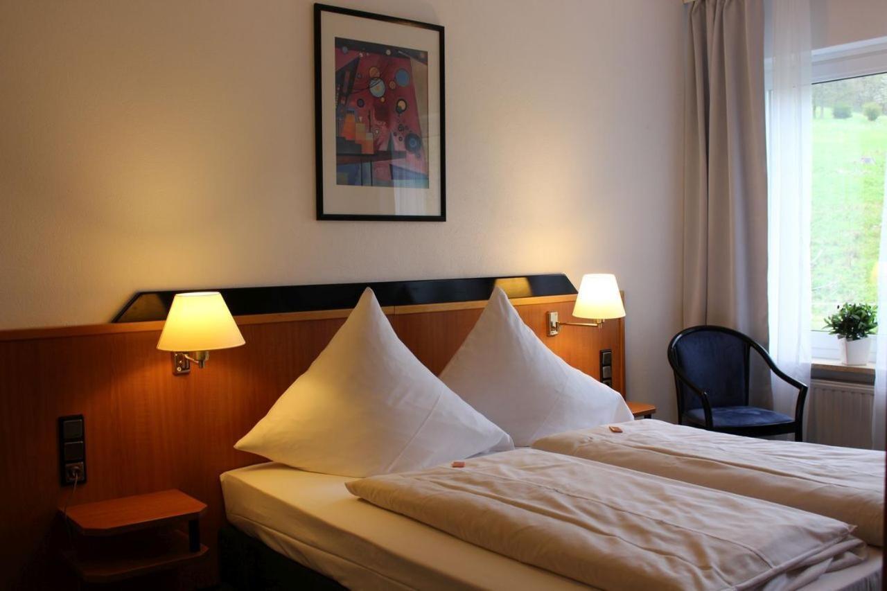 Hotel Berghof Wasserkuppe & Gaestehaus Fuldaquelle Gersfeld Habitación foto